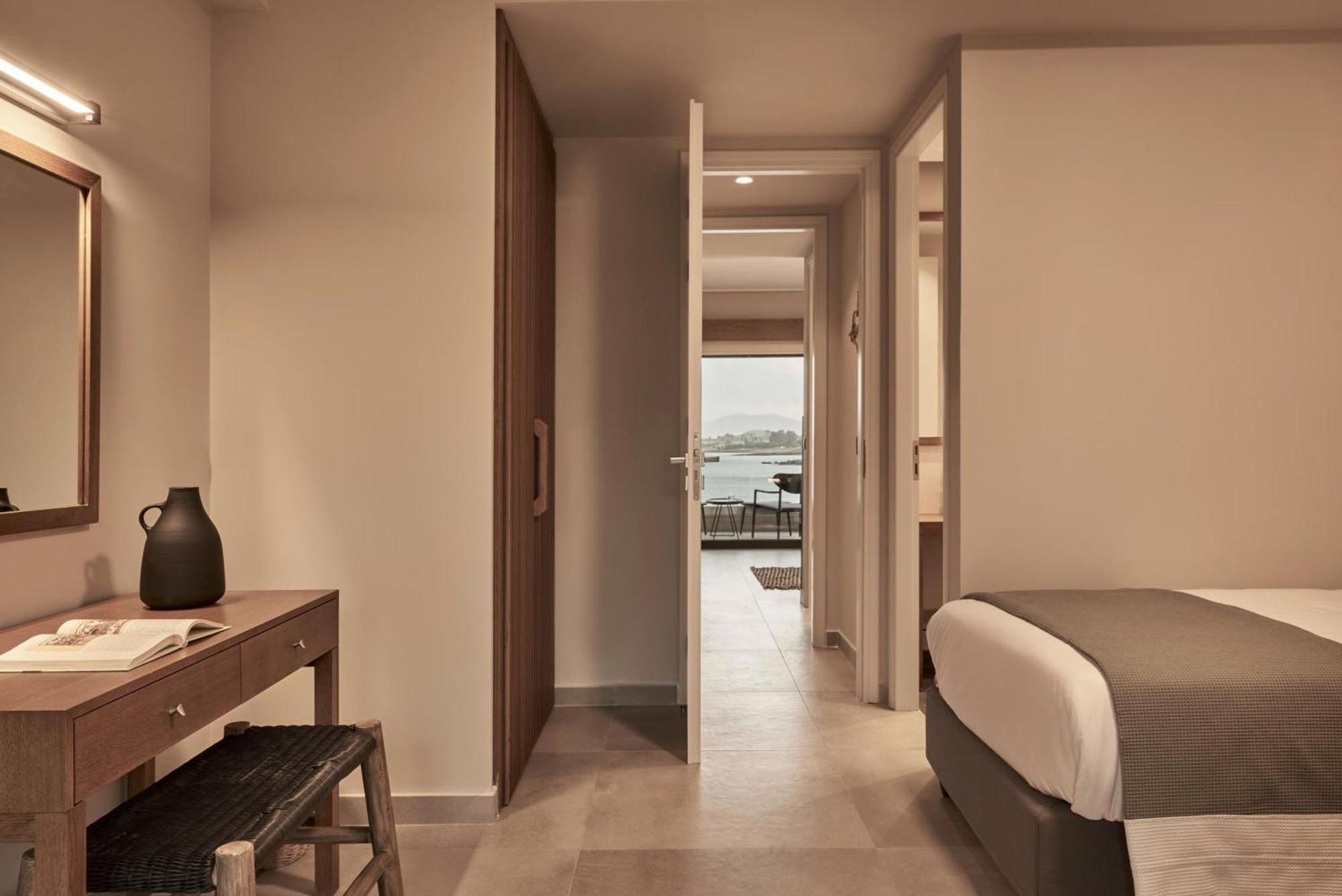 Beachfront Alassa Villas With Private Pools Kotronion  Extérieur photo