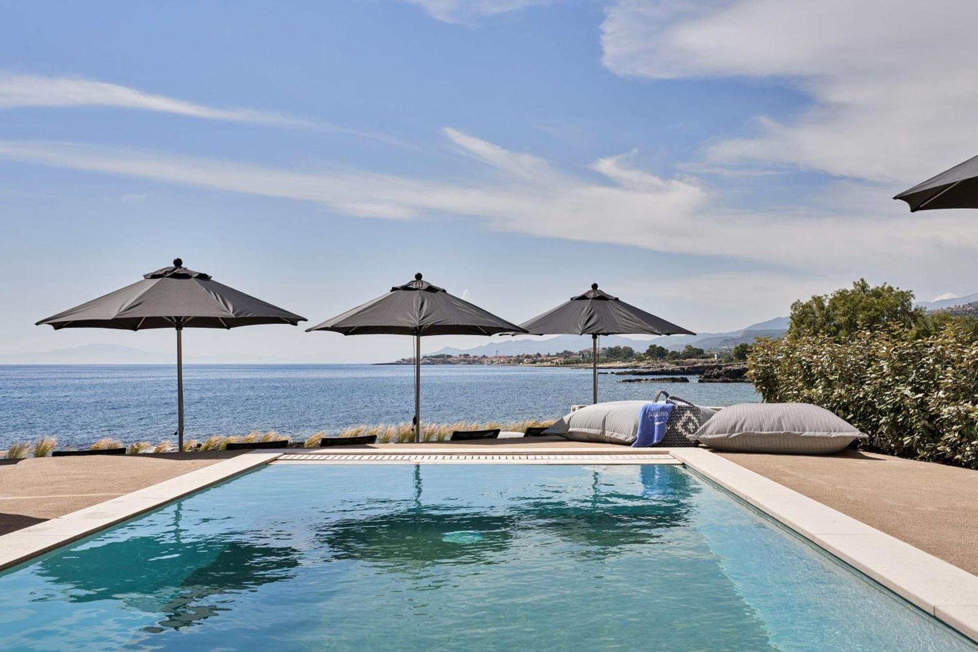 Beachfront Alassa Villas With Private Pools Kotronion  Extérieur photo