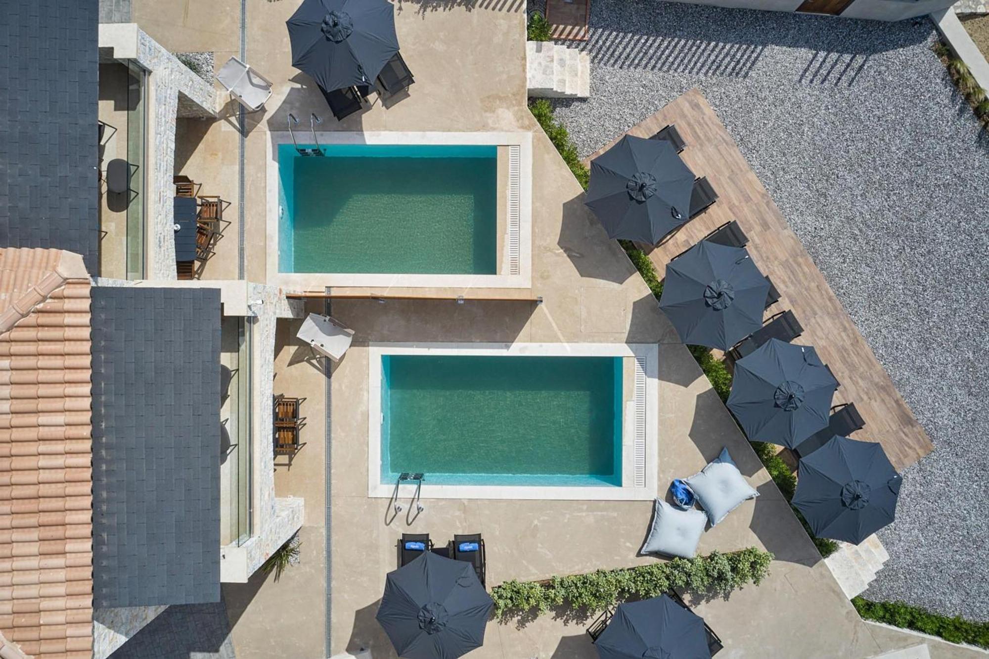 Beachfront Alassa Villas With Private Pools Kotronion  Extérieur photo