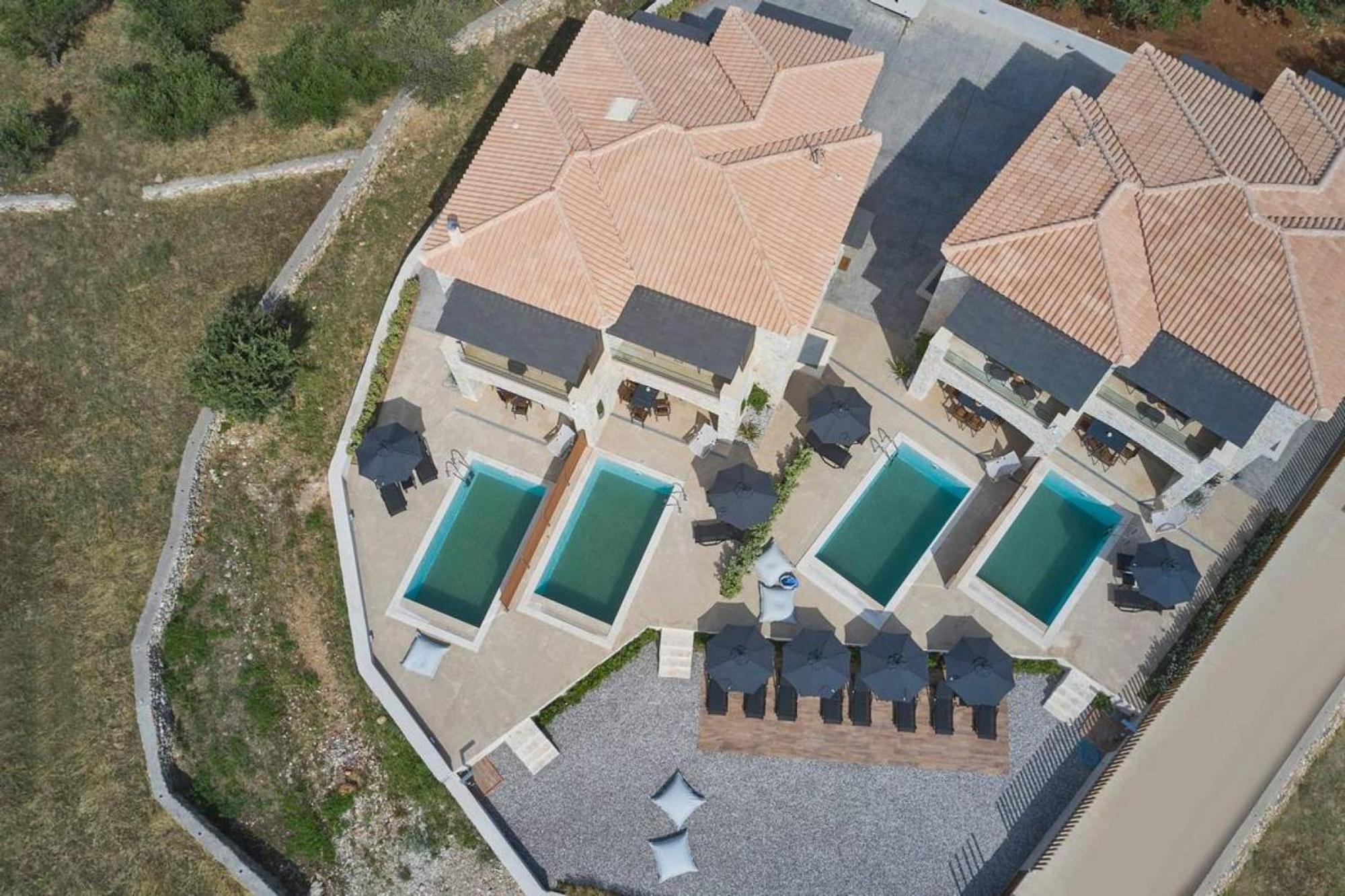 Beachfront Alassa Villas With Private Pools Kotronion  Extérieur photo